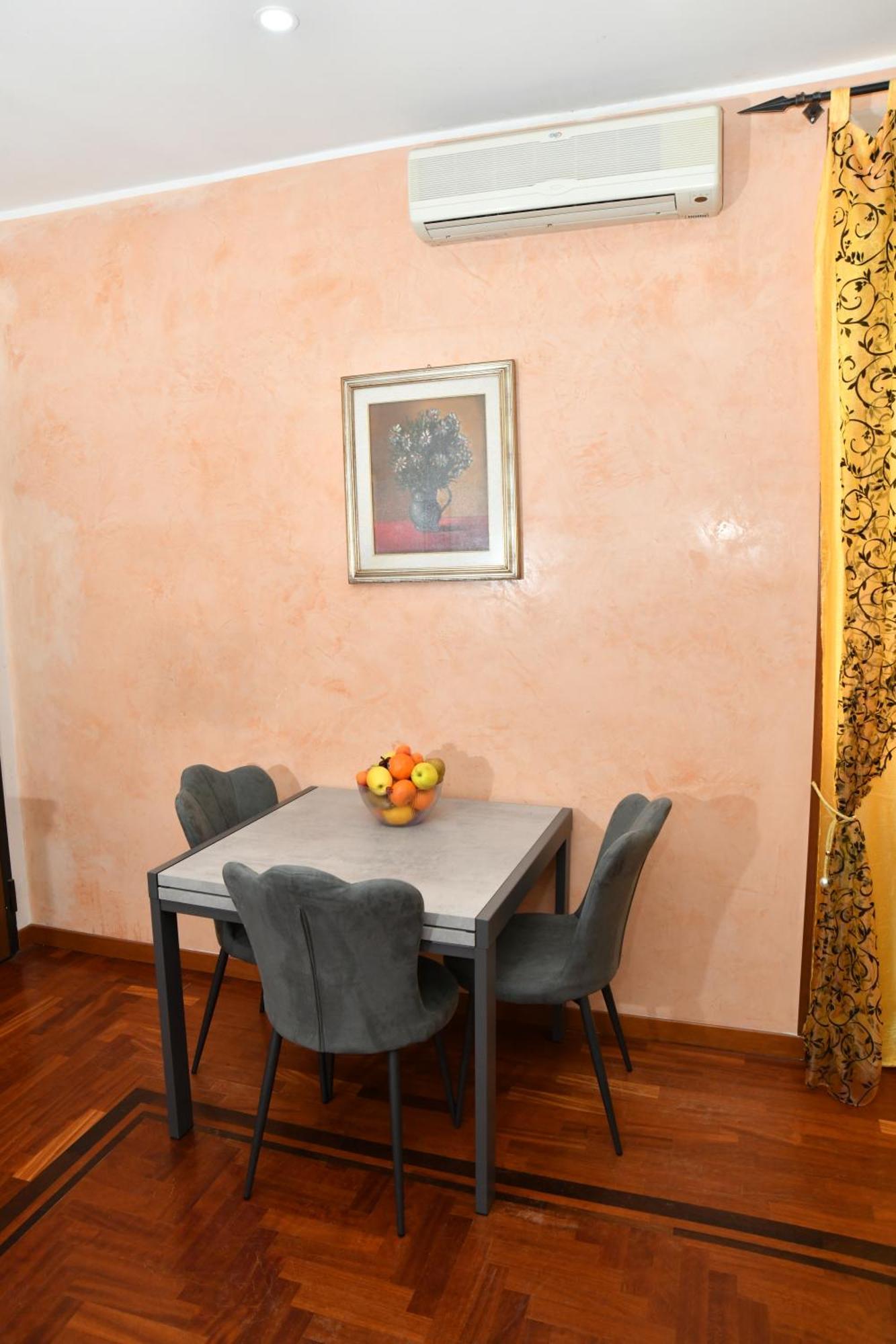 Roma18 Apartment Exterior foto